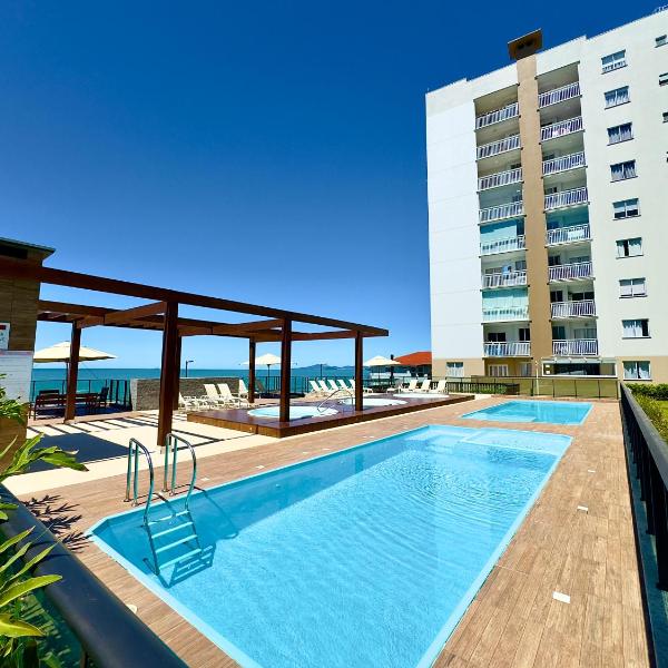 Aptos completo PÉ NA AREIA em Barra Velha em condomínio Resort com Spa, Piscina, quadra de futebol, Sala de jogos, brinquedoteca, Complexo com diversos comércios - Foto 3