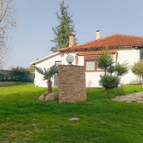 Oasis Cottage, ξενοδοχείο στην Κρεπενή