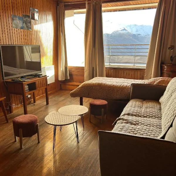 Appartement au pied des pistes, hotel in Forest des Baniols