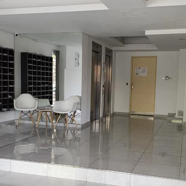 Rosario में, होटल LoftPoint Rosario, Pileta, Solarium y Terraza con vista al Río