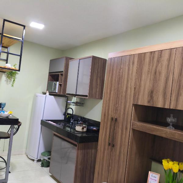 Flats containers