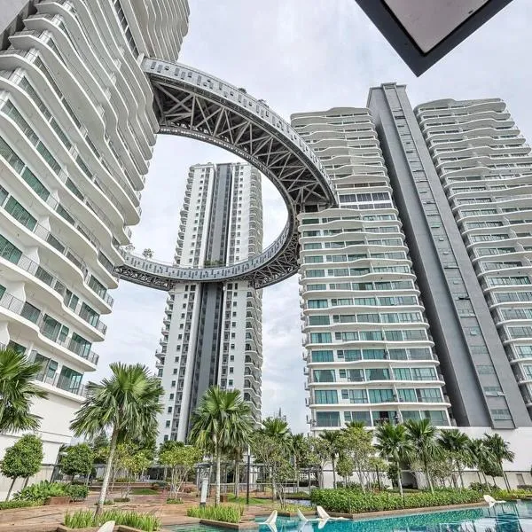 DAAH6 Elegant Skyline Suite Datum Jelatek near KLCC, hotel in Kampong Datok Keramat