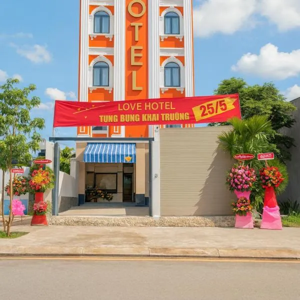 Love Hotel Hóc Môn, hotel in Ho Chi Minh City