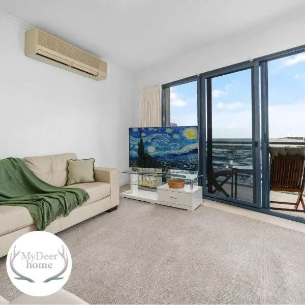 Marina Views Free Parking Beachside & Seaview, hotel i Glenelg