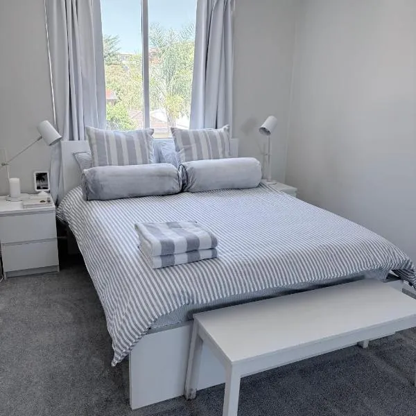 Coastal Comfort In The Heart Of Coogee, hotel en Sídney