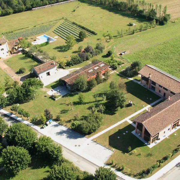 Agriturismo Domus Magna, хотел в Povoletto