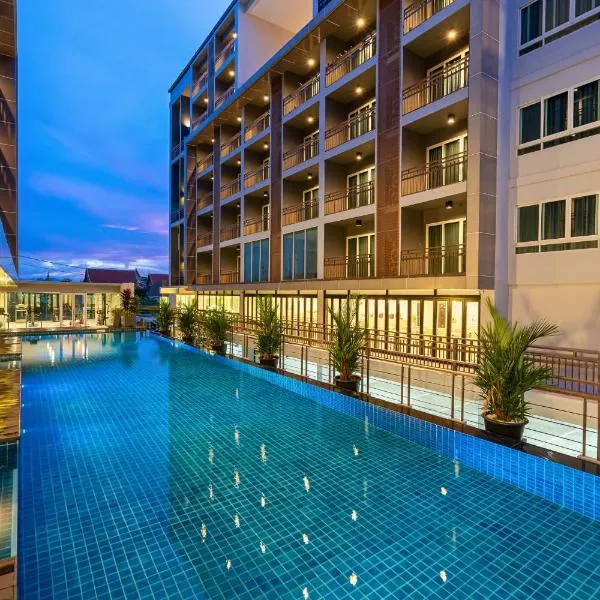 Tisha Hotel ABAC Bangna, hotel in Bang Bo