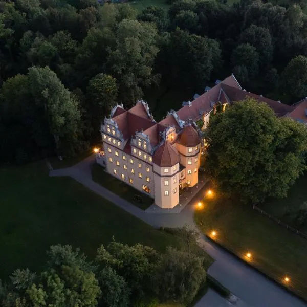 Schloßhotel Althörnitz, hotel v destinaci Hörnitz