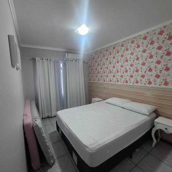 Apartamento a Beira Mar em Meia Praia - Foto 2