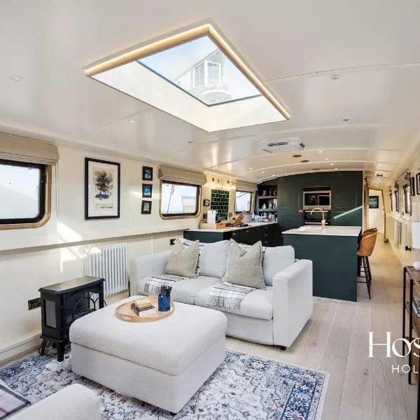 The Pemberley - Luxury 2 Bed Houseboat, hotel v Londonu