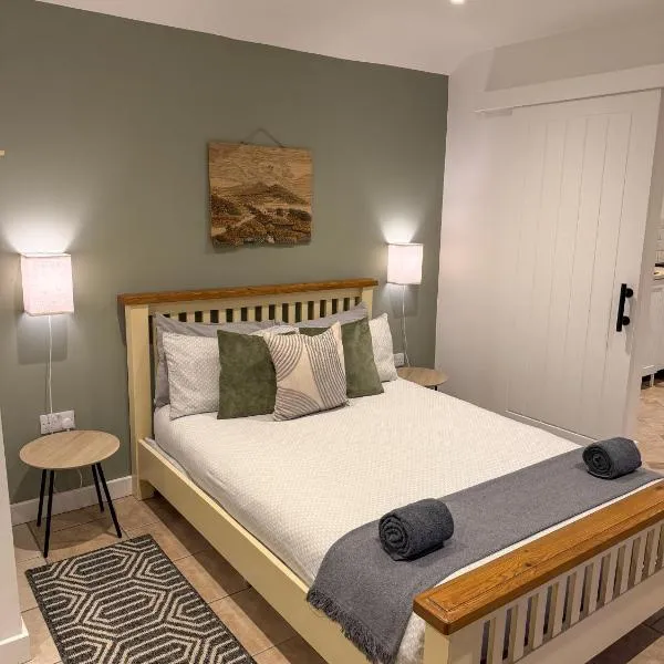 The Retreat, self-contained cosy Anex, M6 A75 Gretna Green, hotel v destinaci Rigg