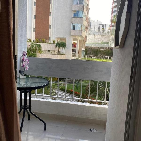 Apartamento em Ondina - Jardim Apipema