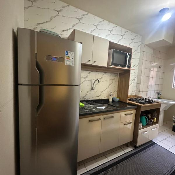 Apartamento 2 quartos, 5 pessoas, garagem, portaria e Wi-Fi - Foto 4