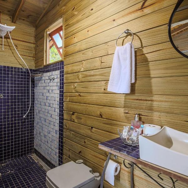 Quinta do Vale: Casa flutuante, 90km de SP - Lago, cascata, piscina, tranquilidade - Foto 3