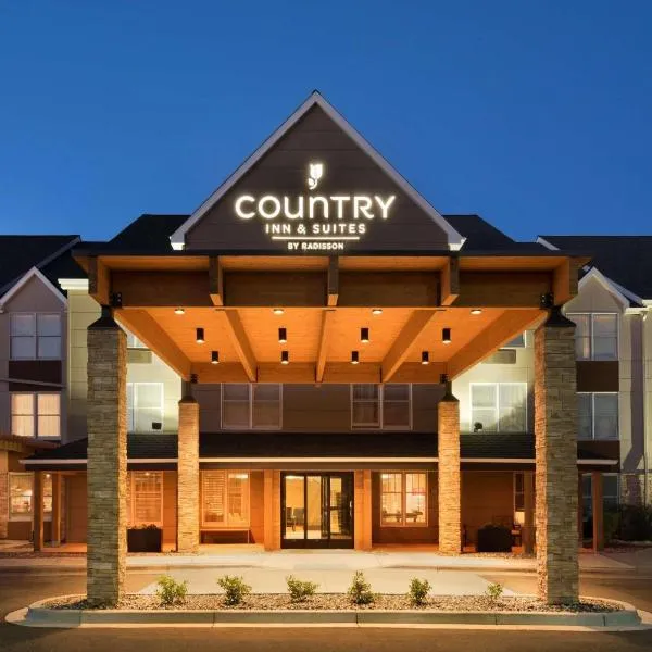 Country Inn & Suites by Radisson, Minneapolis West, MN、プリマスのホテル