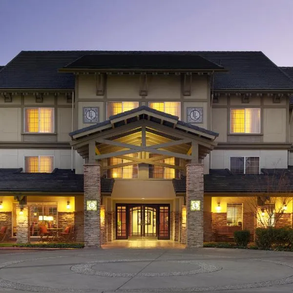 Larkspur Landing Renton-An All-Suite Hotel, hotel en Newcastle