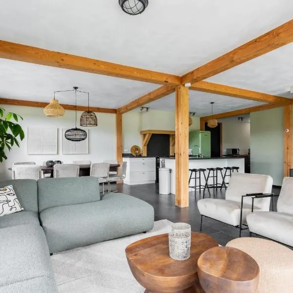 Villa Crème de la Kremmer met Hottub & Sauna | 8 personen, ξενοδοχείο σε Gasselte