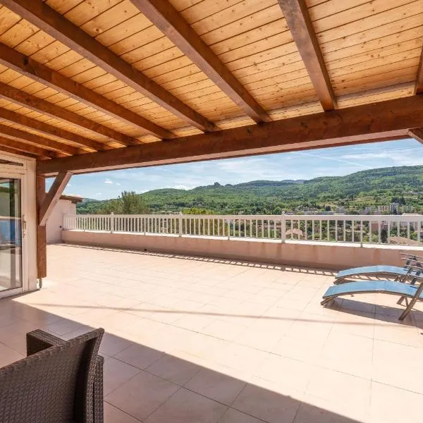 Villa du soleil levant, hotel in Apt