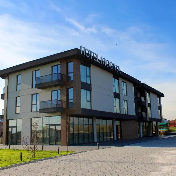 Hotel Mooma, hotel a Skopje