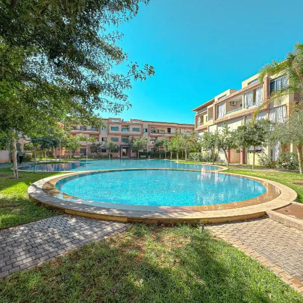 charming and cozy studio with swimming pool, hotel a Marràqueix