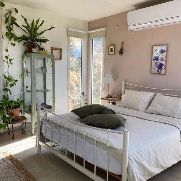 Restart Ramot-ריסטארט צימר ברמות, ξενοδοχείο σε Moshav Ramot