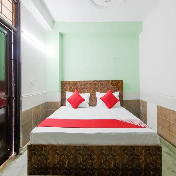 Hotel O Red Rose, hotel v Novém Dillí