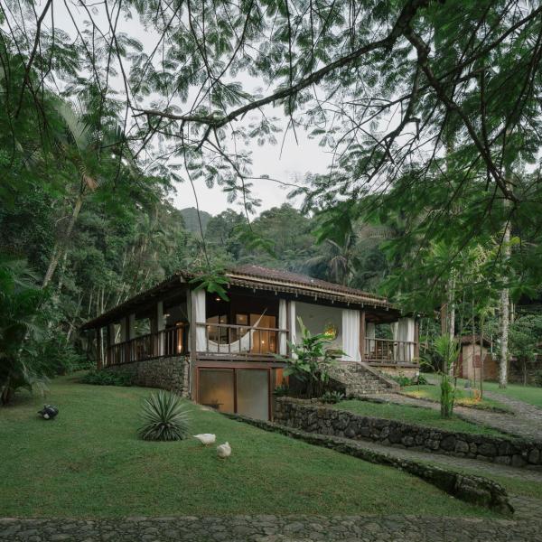 MIRA - Casa Varanda - design, cachoeira, ofurô, 5 minutos do mar - Foto 5