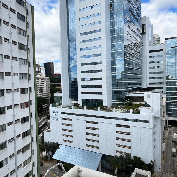 Studio MED a 40m do Sírio Libanes com garagem