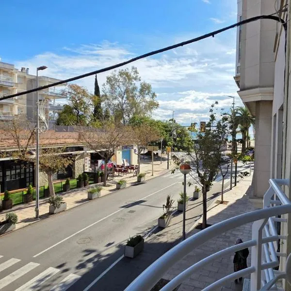 SIA Cambrils Port, hotel en Cambrils