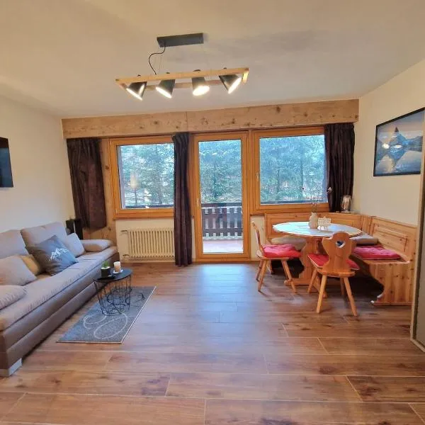Studio cosy rénové pour 4 personnes au coeur de la station de Nendaz、ナンダのホテル