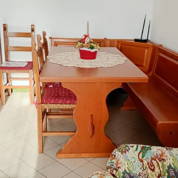 Chichibbio Casa Vacanza Appartamento in Centro Storico fra le montagne nel piccolo borgo di Braone, hotel en Braone