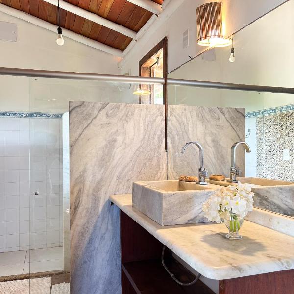 Casa frente mar com 7 suítes e piscina exclusiva - Foto 3
