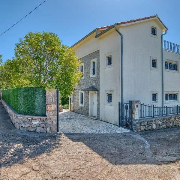 Kežman Villa Luštica, hotel en Luštica