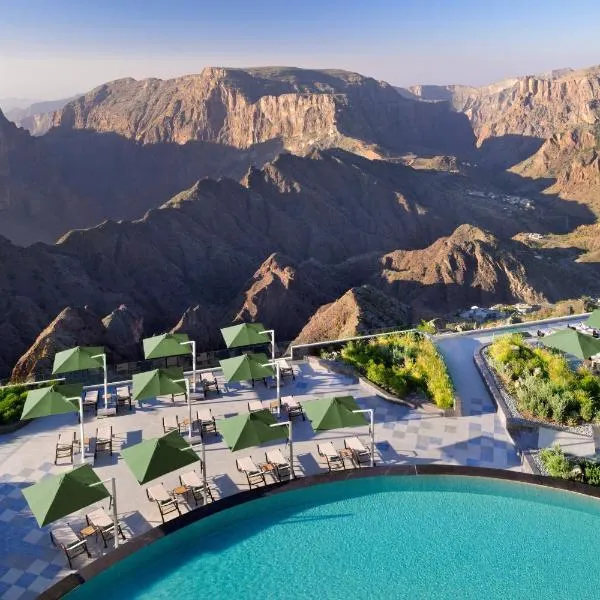 Hotel Indigo Jabal Akhdar Resort & Spa by IHG, Hotel in Al ‘Aqar