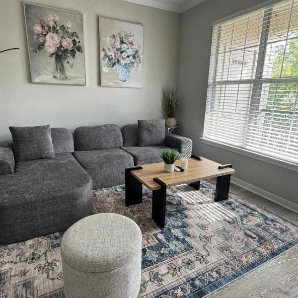 Serene 1BR Magnolia Retreat Relax & Explore