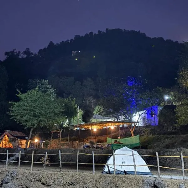 Uddibaba camp rishikesh, хотел в Shivpuri