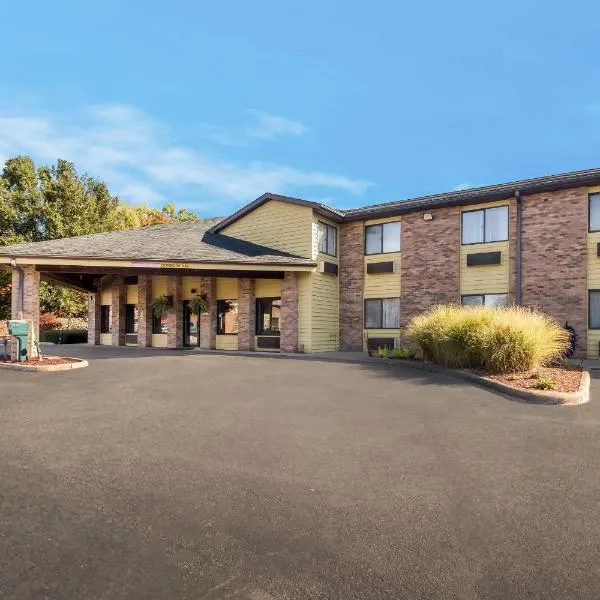 Quality Inn East Liverpool - Calcutta: East Liverpool şehrinde bir otel