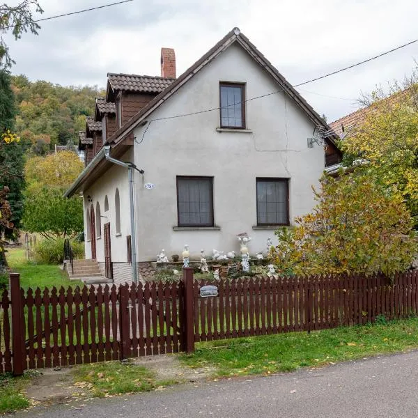 Nosztalgia Nyaralóház โรงแรมในซิกลีเก็ต