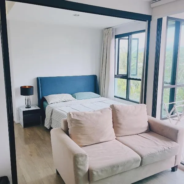 38Nice room phuket town near Shopping Malls and Naka night market, hotel di Phuket