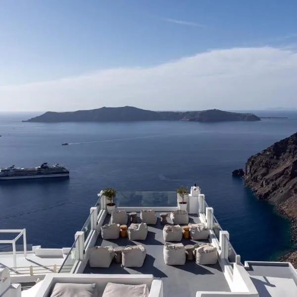 Cliff Side Suites, hotel v mestu Firostefani