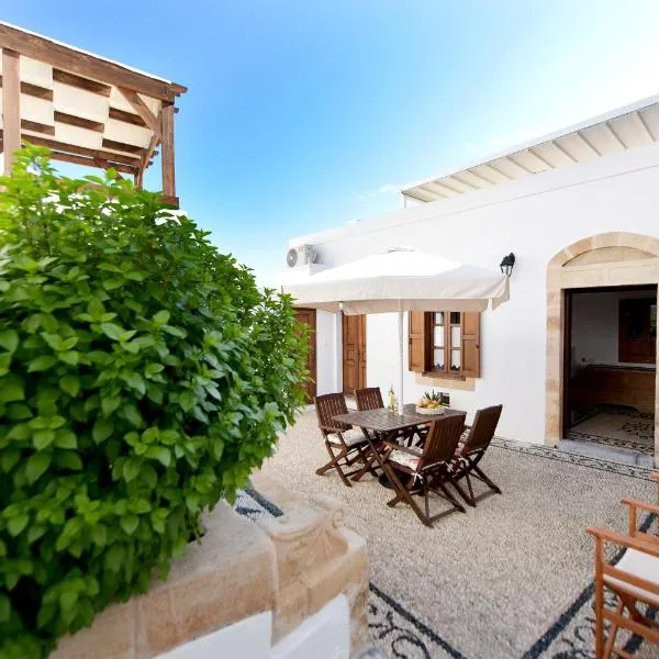 Villa Annoula - Traditional Lindian House, hotel in Lindos