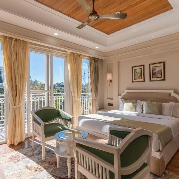 Casa De Bello, Nainital, Near Kainchi Dham, ξενοδοχείο σε Bhowāli