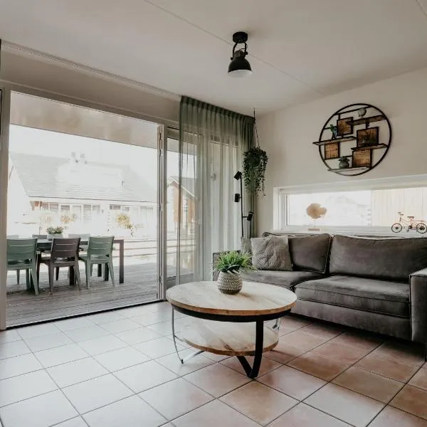 Holiday Home Busch en Dam by Interhome, hotel in Uitgeest