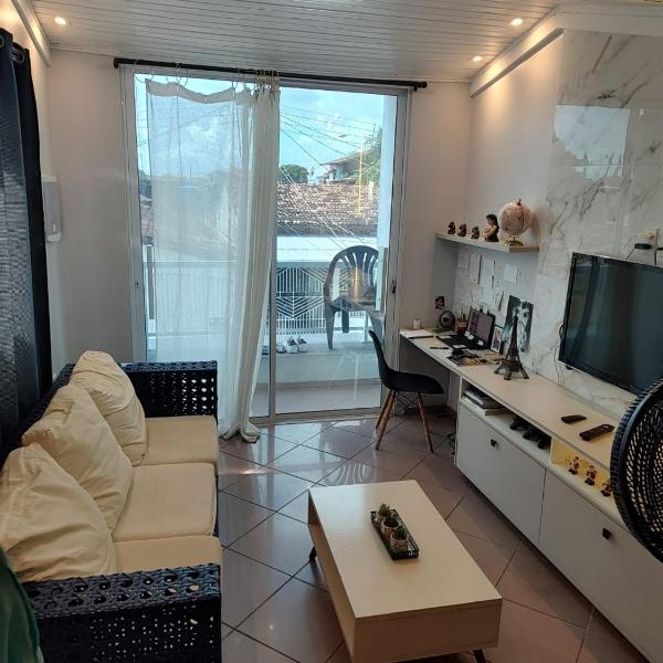 Apartamento padrão bem localizado