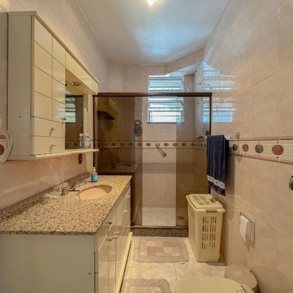 Apartamento Completo Próximo a Praia de Copacabana - Foto 3