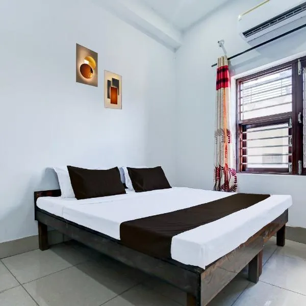 Hotel O NRI Guest House, hotel in Rājpura