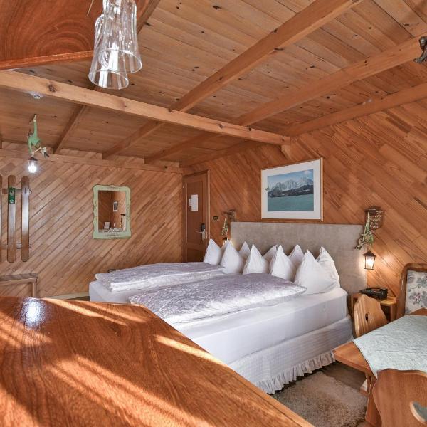 Hotel Tirol - Foto 2