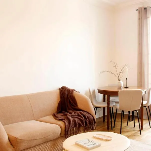 Bright Apartment at the Gates of Paris, hotel a Saint-Denis