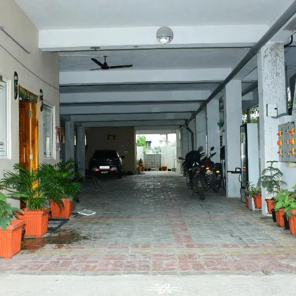 Sri KASTHURI Residency, hotel en Tiruttani