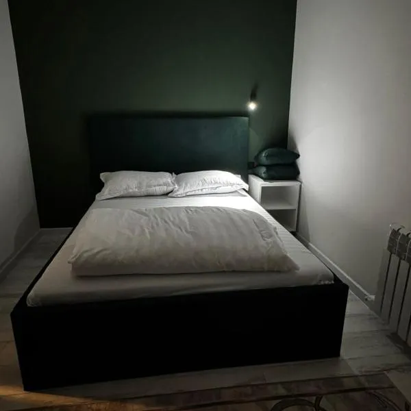 Qonys Hostel，位于阿特劳的酒店